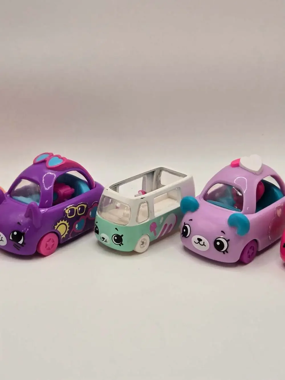 Lot of 5 Shopkins Cutie Cars Miniature Toy Vehicles